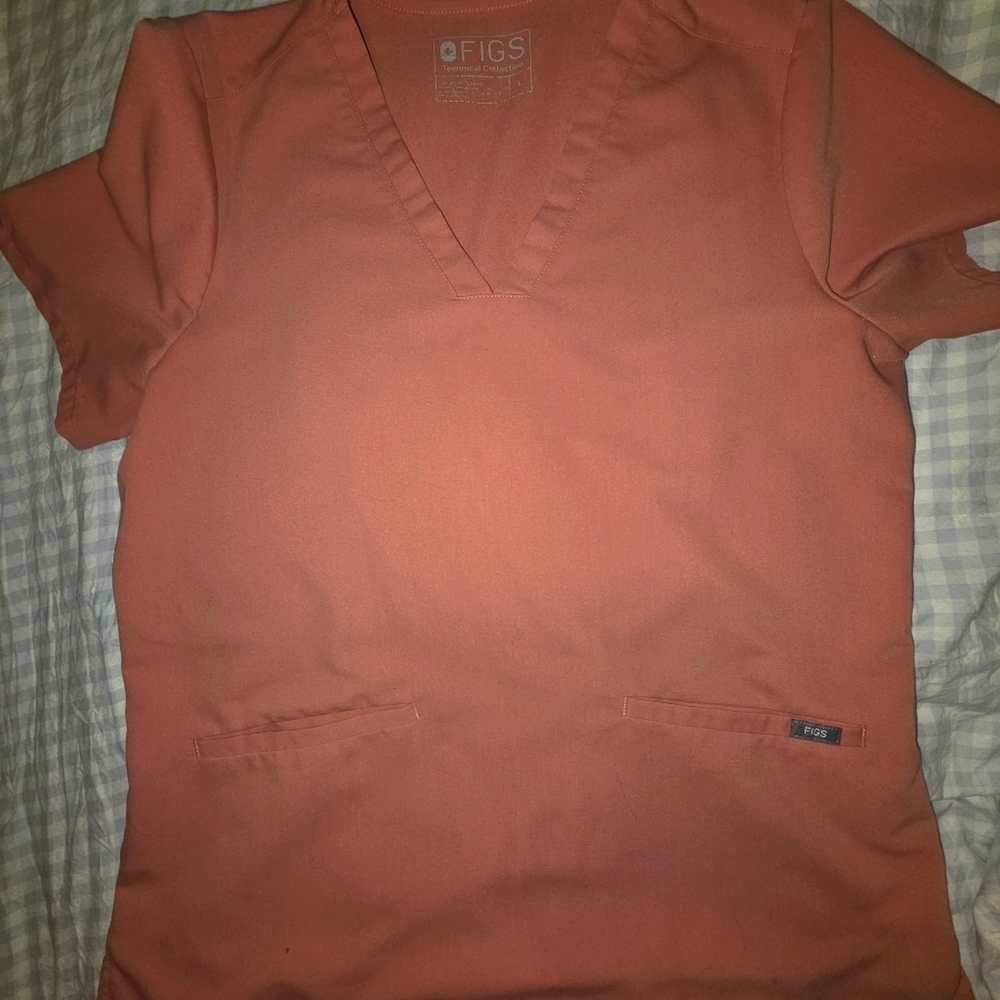 Figs Scrub Set Coral